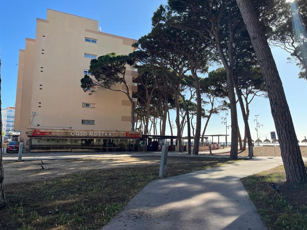 La Pineda Playa Apartment Екстериор снимка